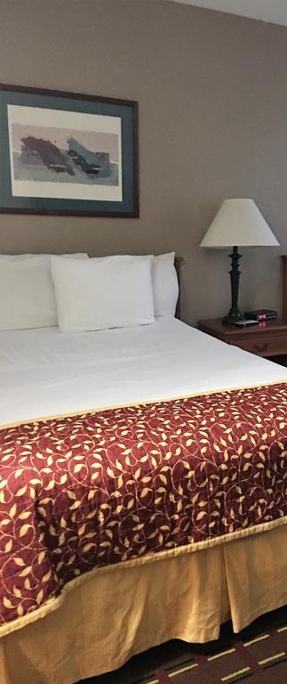 The Biltmore Hotel 3*